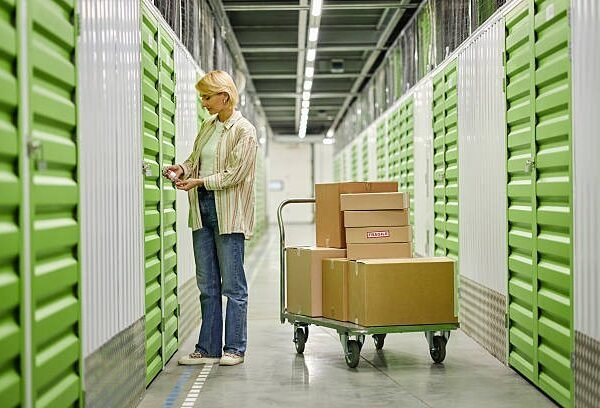 What security features should you look for in Bunbury self storage?