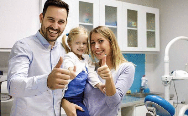 How Family Dentists Guide Patients Through Smile Makeover Decisions